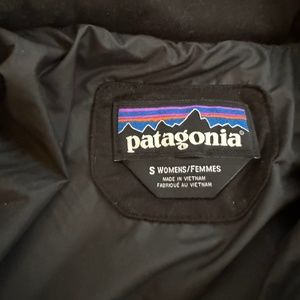 Patagonia puffer jacket